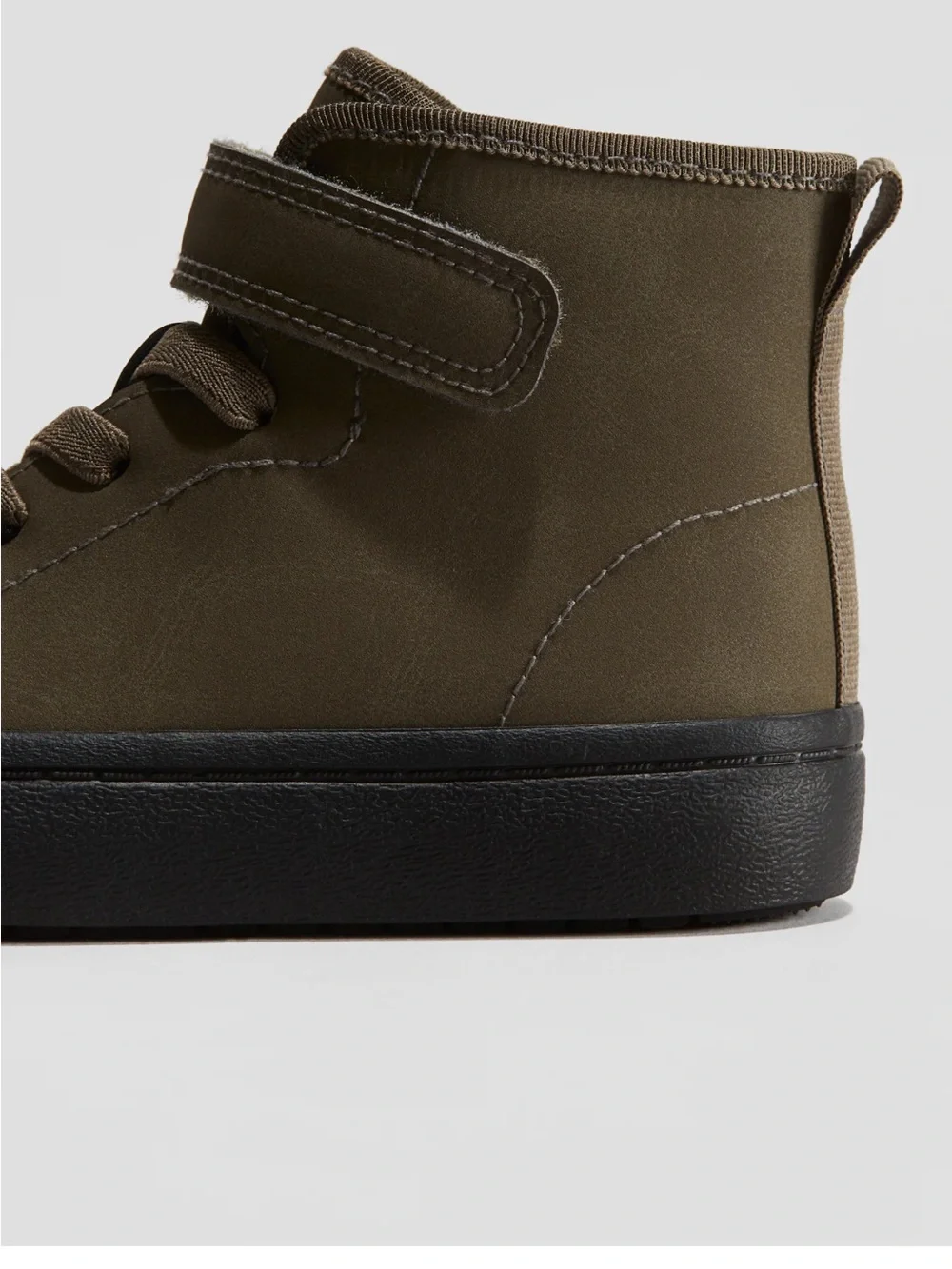 H&M Kids High-Top Sneaker in Olive